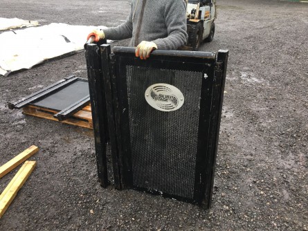 whatsapp-image-2016-12-12-at-12-07-52